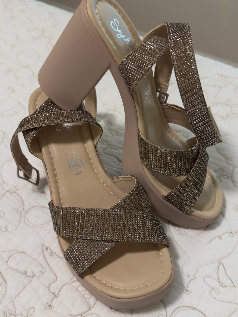 Seychelles Taupe Glitter Strappy Platform Sandals